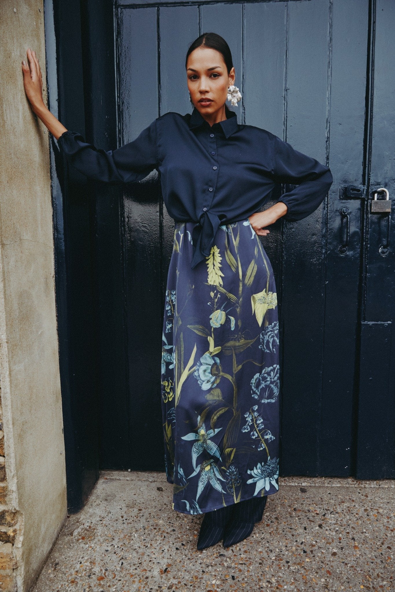 Satin Shirt and Satin Jumper - Image 7
