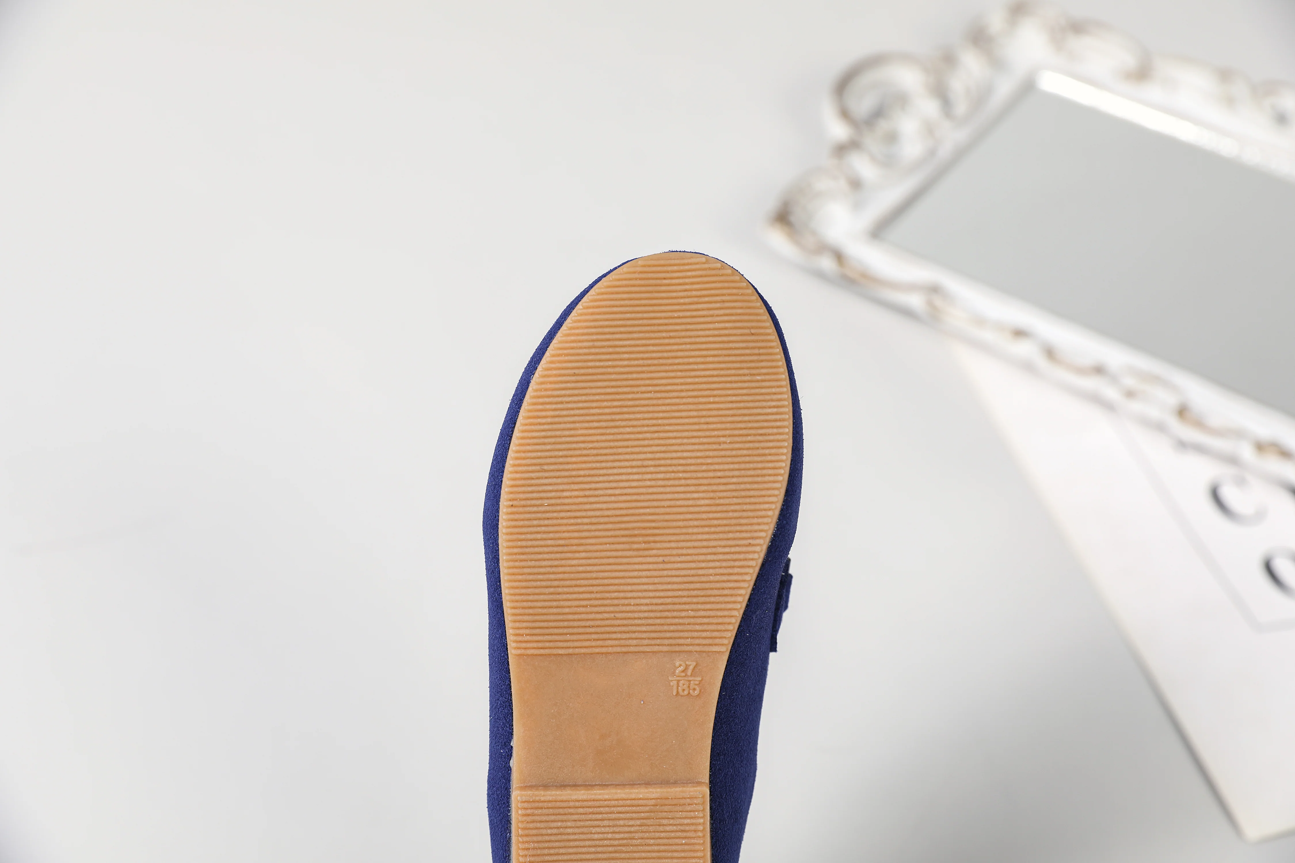 The Suede Shoes - Image 13