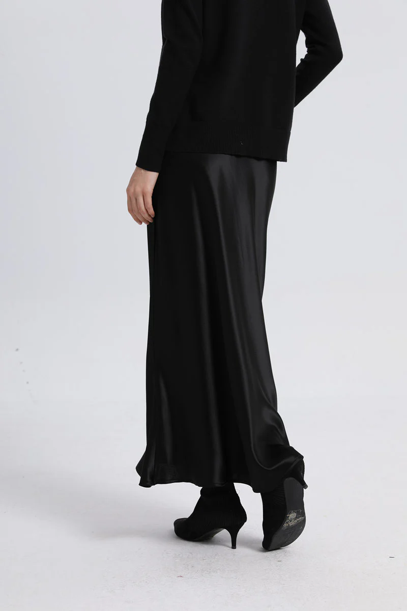 Satin Knit 2pc - Image 3