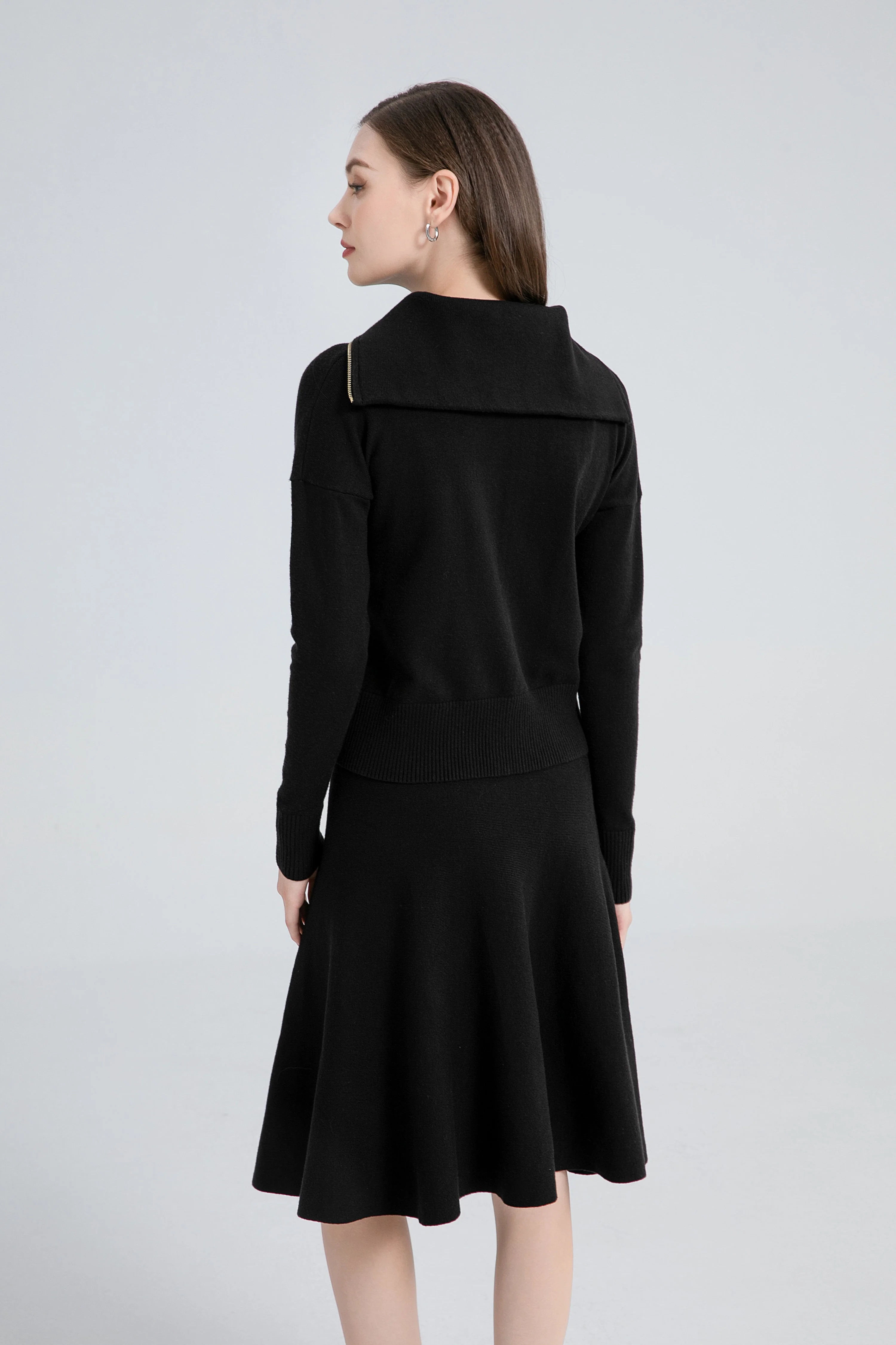 Knit Top & Circle Skirt - Image 3